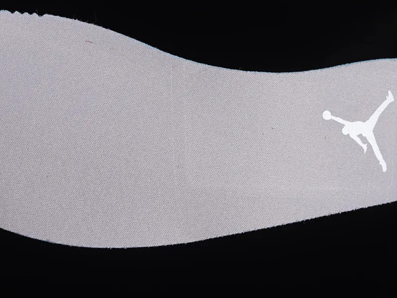 All categories Air Jordan Jordan series basketball shoes Air Jordan 1 Mid Air Jordan 1 Mid "Vintage Grey" AJ1 Joe 1 white gray first year China basketball shoes 554724-135
